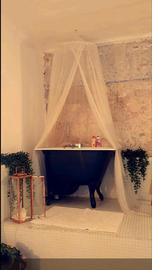 Suites En Plein Coeur Du Panier Et Vieux Port Marseille Bagian luar foto